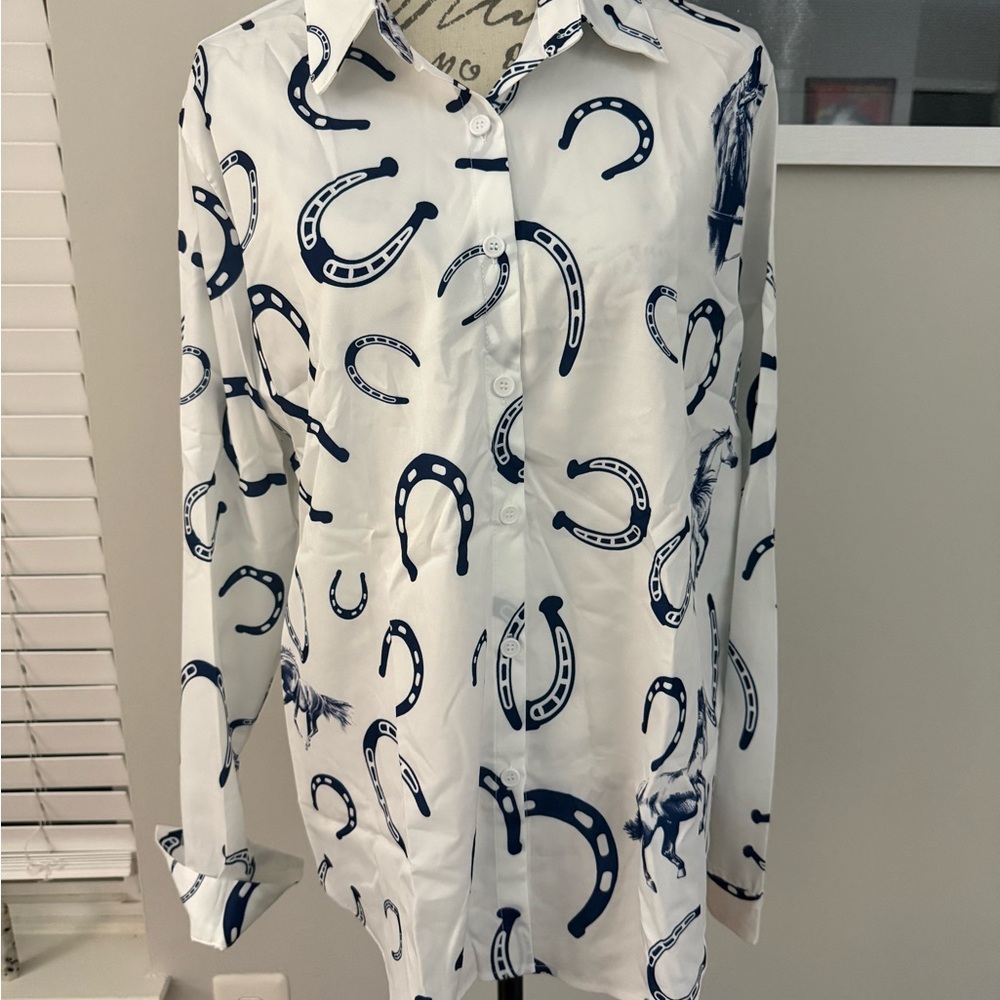 White and Blue Horseshoe Print Women’s Shirt - Picture 2 of 7